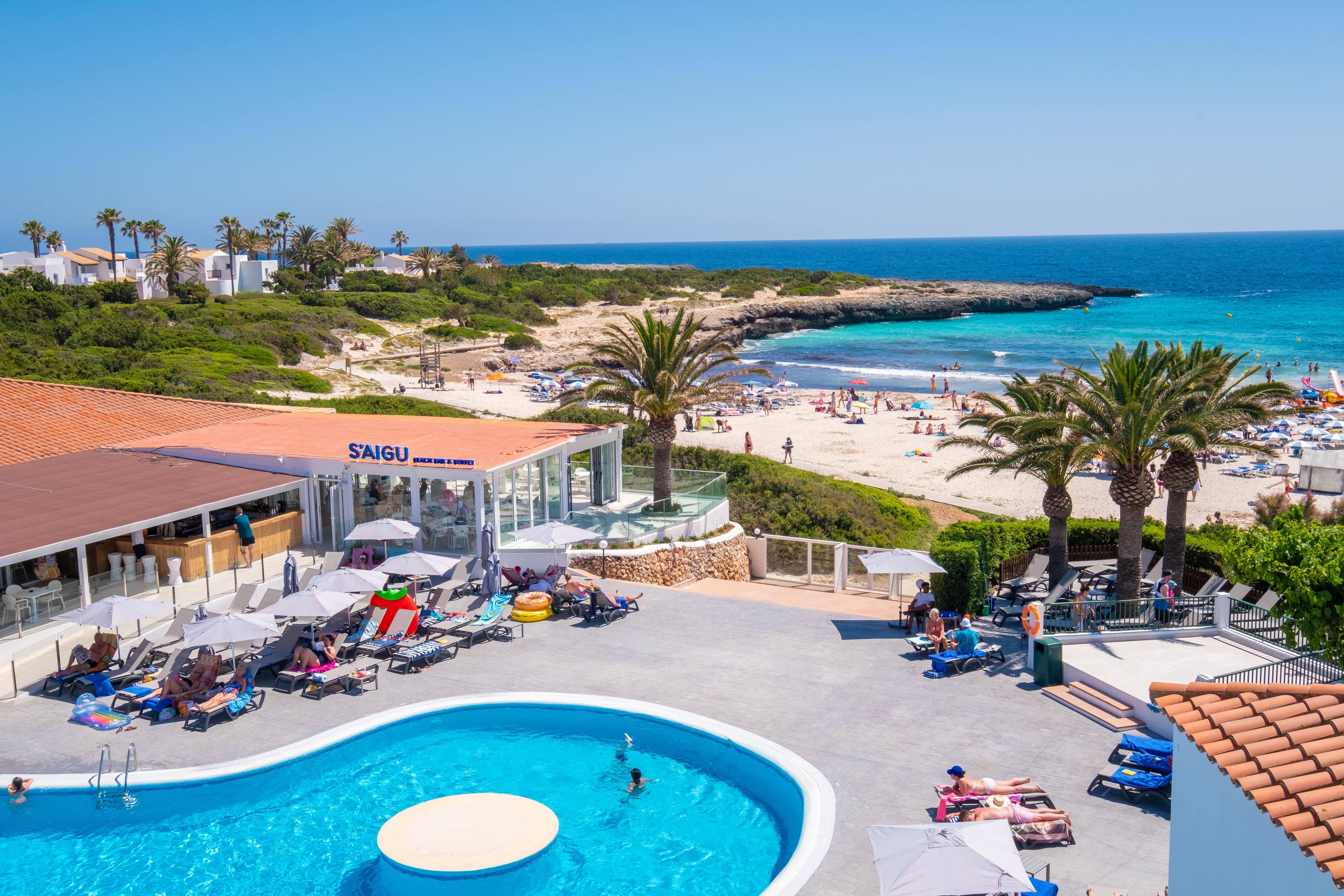 Fergus Style Carema Beach Cala en Bosch Esterno foto