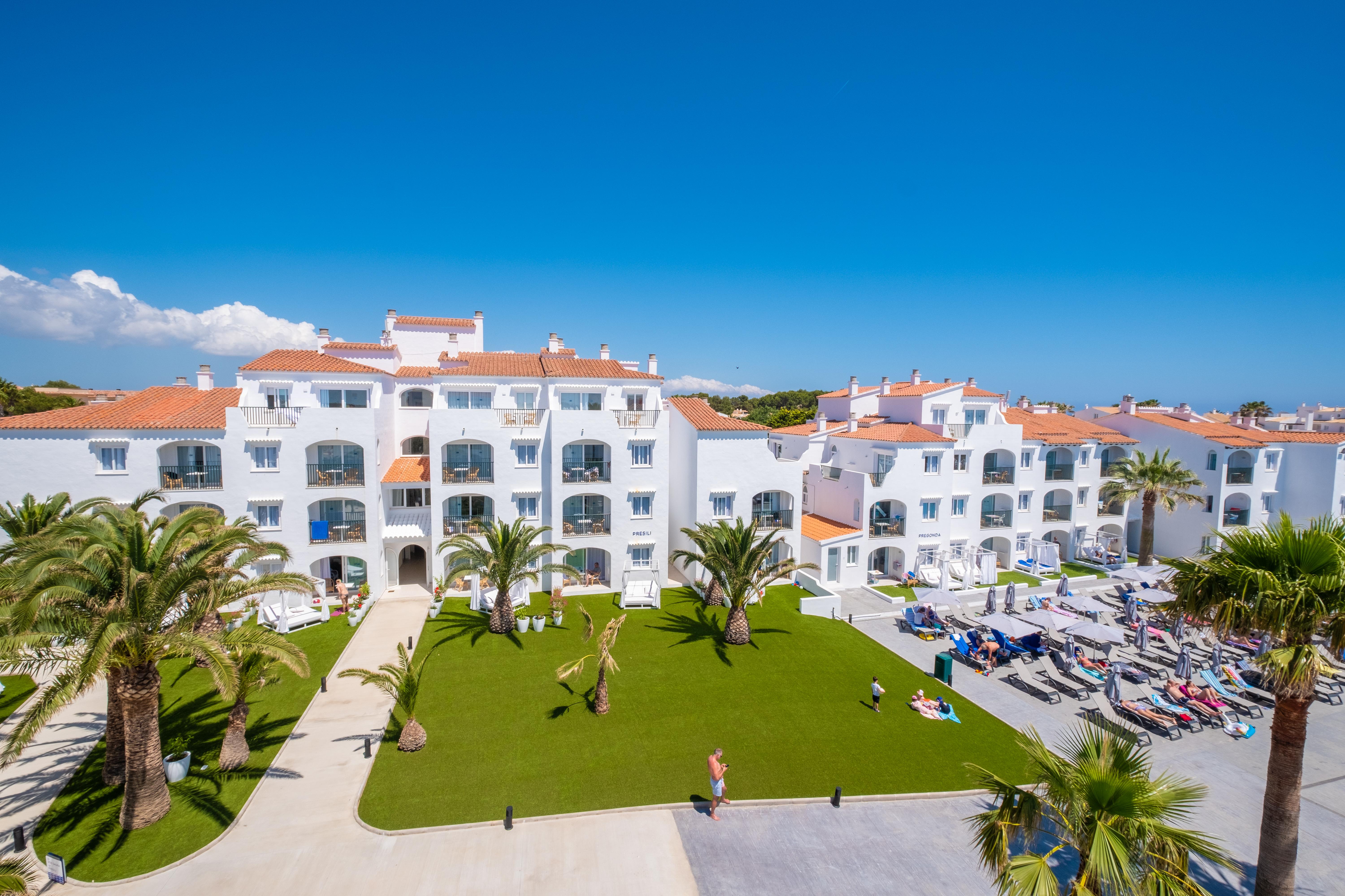 Fergus Style Carema Beach Cala en Bosch Esterno foto
